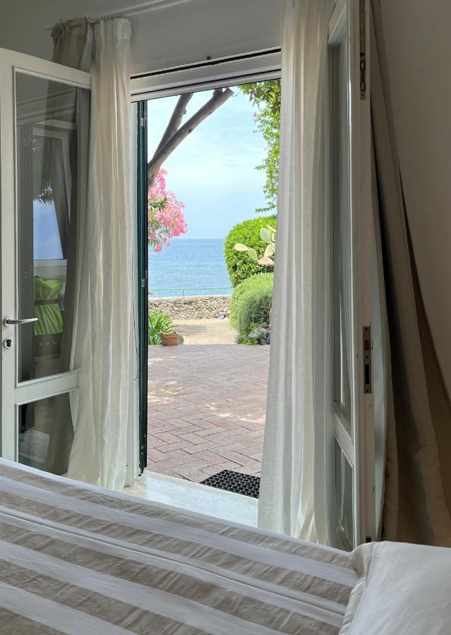 Nelinda Waterfront Accommodation Casamicciola Terme Exterior foto